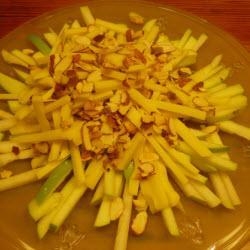 Бранденбургский сырный салат