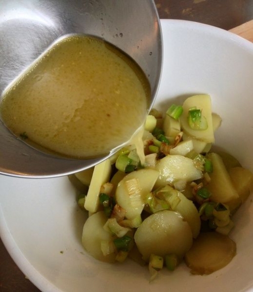 Горчичный картофель по-немецки