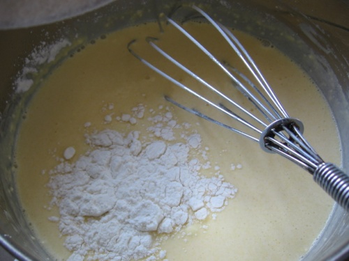 Блины с творогом и изюмом