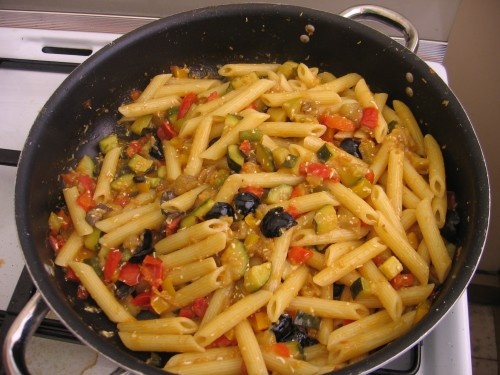 Макароны с овощами