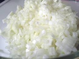 Салат с грибами и рыбной консервой