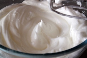 Миндальный кулич