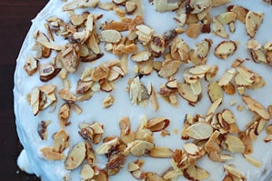 Миндальный кулич
