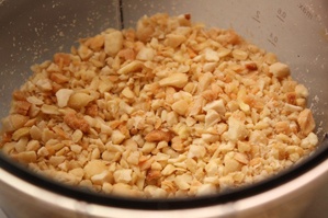 Миндальный кулич