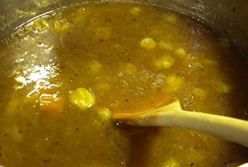 Варенье из крыжовника с грецким орехом