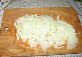 Лук с майонезом