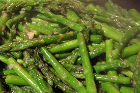 Салат из спаржи с майонезом и грибами