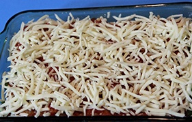 Мясо по французски с помидорами