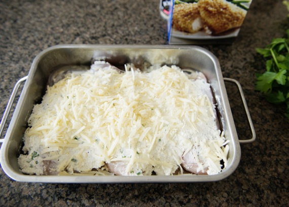 Курица с сыром в духовке