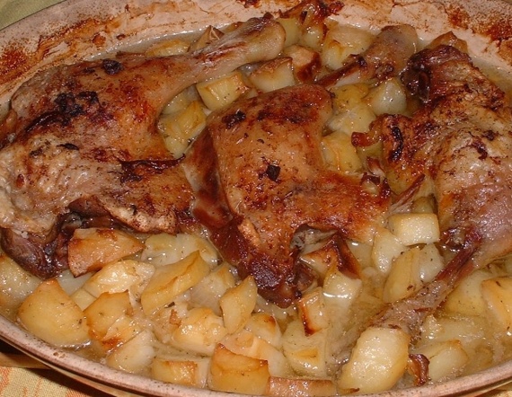 Жареная картошка с курицей
