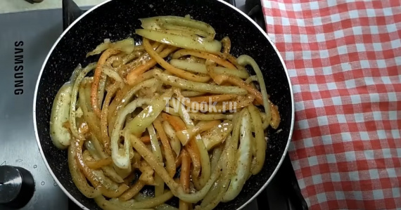 Острая закуска. Готовлю ее очень часто, уж очень вкусно