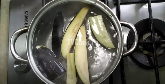 Острая закуска. Готовлю ее очень часто, уж очень вкусно