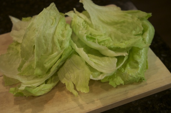 Салат с жареной картошкой