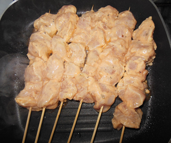 Шашлычки из куриного филе