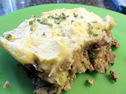 Картофельная запеканка с мясом и грибами