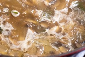 Суп с фасолью и грибами
