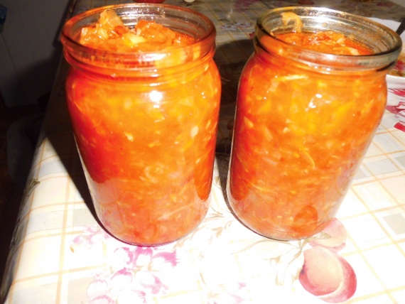 Морковь с помидорами и чесноком на зиму﻿