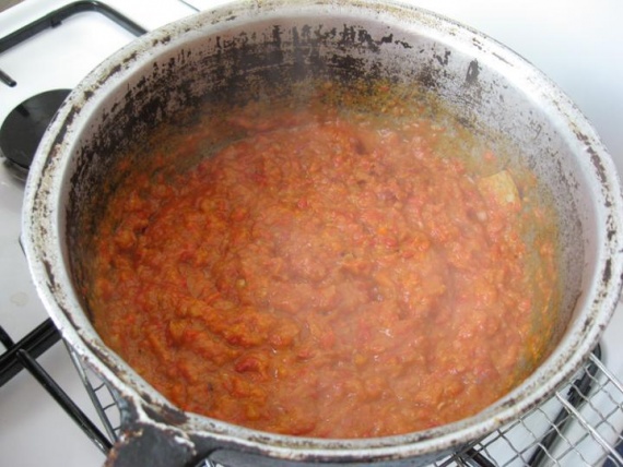 Морковь с помидорами и чесноком на зиму﻿