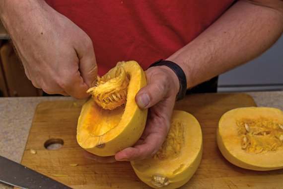 Тыквенные спагетти с курицей