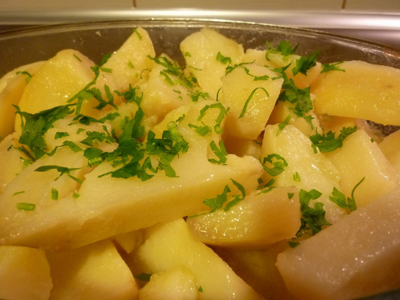 Запеченный картофель с маслом