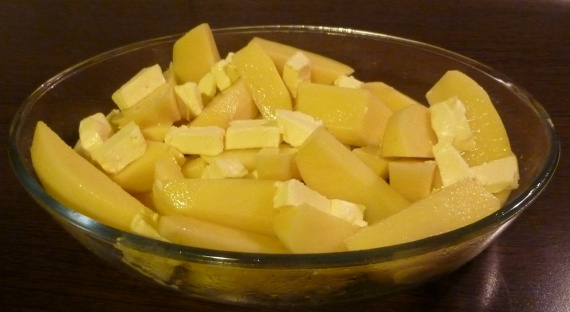Запеченный картофель с маслом
