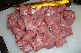 Картошка с грибами и мясом в мультиварке