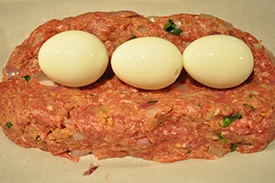 Мясной рулет в мультиварке