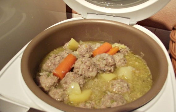 Тефтели с картошкой в мультиварке вкусный рецепт с фото пошагово и видео