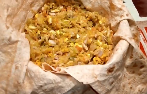 Ленивый пирог из лаваша с капустой и мясом