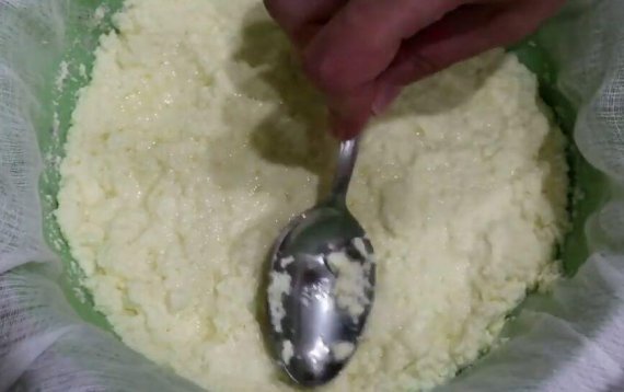 Домашний адыгейский сыр