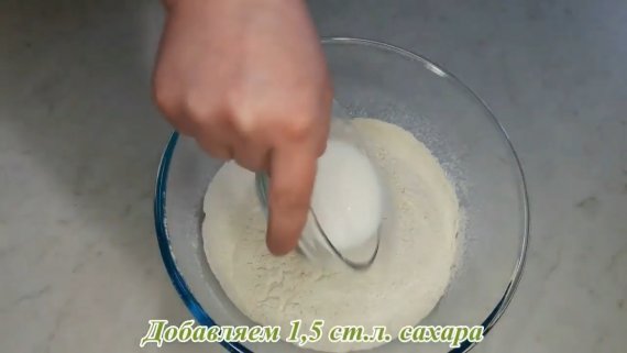 Пампушки с чесноком к борщу