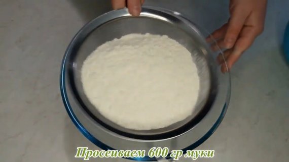 Пампушки с чесноком к борщу