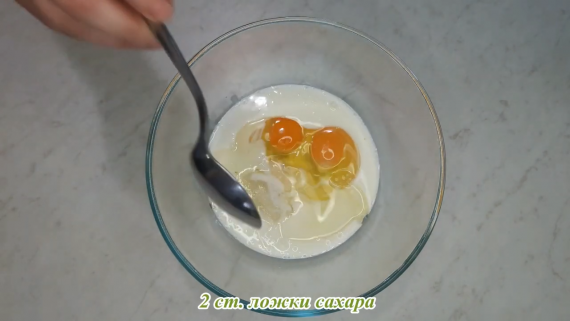 Пышные лепешеки на кефире в сковороде