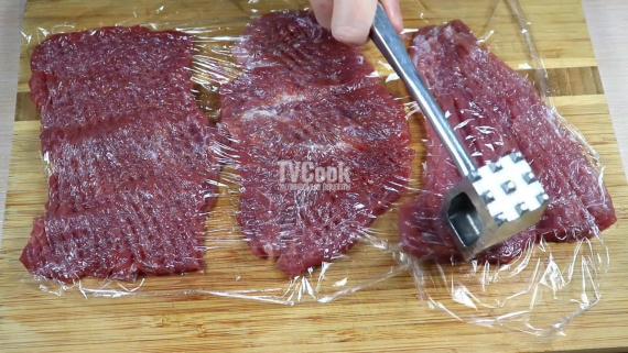 Свинина под ананасом