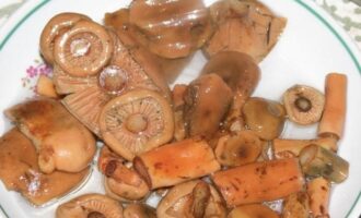 Рецепт маринованных рыжиков