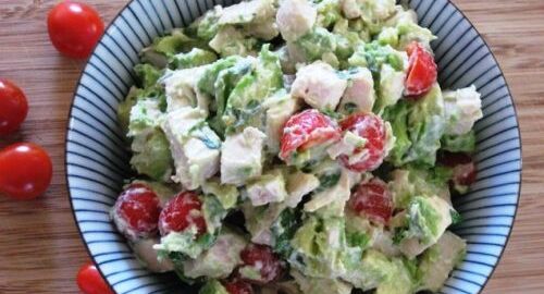 Рецепт салата из болгарского перца и курицы
