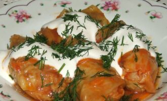 Вегетарианские голубцы с грибами и овощами
