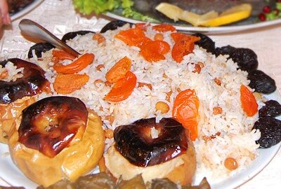 Плов 'Арарат' с фруктами и орехами