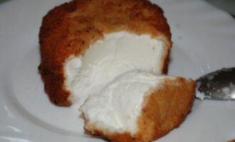 Как приготовить жареное мороженое: пошаговый рецепт