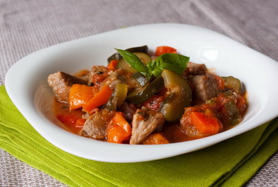Рагу из свинины с овощами