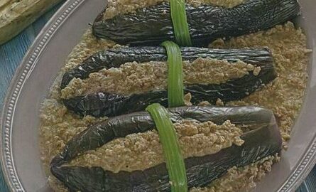 Сациви из баклажанов с ореховым соусом