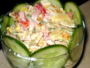 Салат с блинами