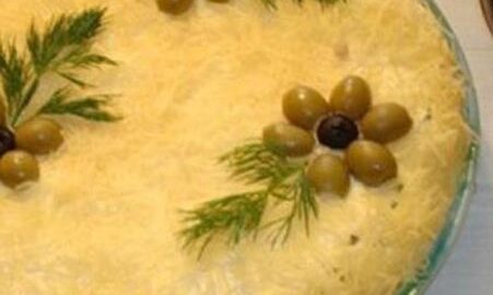 Салат «Мужские грёзы»: рецепт с говядиной, сыром и яйцами