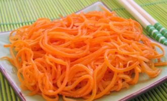 Морковка по-корейски