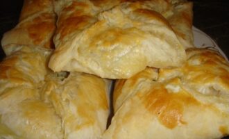 Слойки с сыром