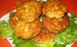 Биточки с грибами