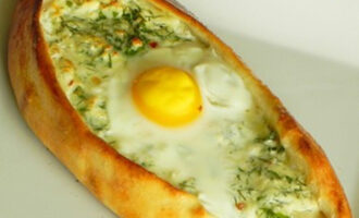 Открытые пирожки с яйцами