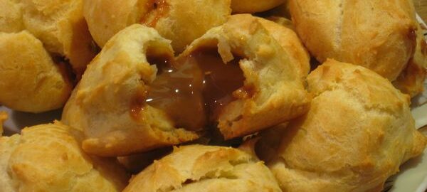 Эклеры со сгущёнкой