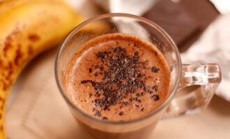 Горячий банановый коктейль