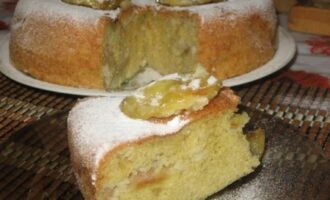 Шарлотка в мультиварке